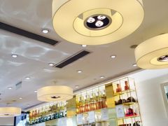 -VENCHI 闻绮(上海佛罗伦萨小镇店)