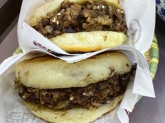 牛肉烧饼（多肉）-穆得·老周家牛肉烧饼(普利街店)