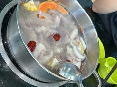 -小海豚•老字号海鲜餐厅(天涯店)