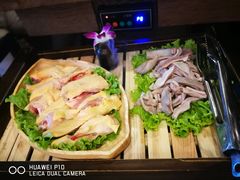 -尚尚仙·酸汤猪手·猪肚鸡火锅(华联万柳购物中心店)