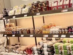 -85度C(生甜甜圈研究工坊·上海局门店)