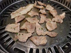 -炙忧烤肉屋(中国铁建广场店)