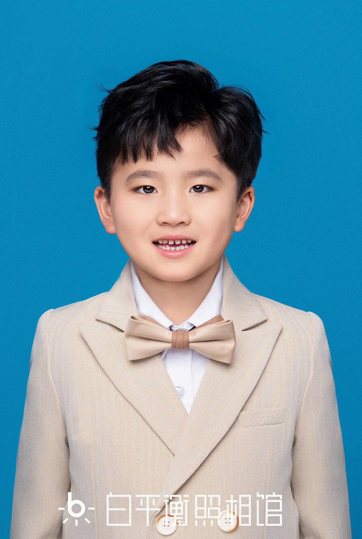 在网上找到的去年的学籍照上传时间:一年级(幼升小)