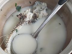 -天乐农家鱼头王(天目湖店)