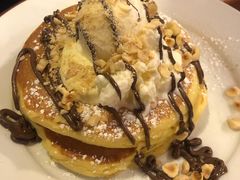 -Pancakes on the rocks(Darling Harbour)