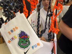 -NIKE 换季优惠店(上海青浦奥特莱斯)