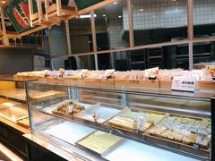 面包甜点陈列柜-六贤记(文三店)