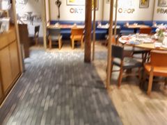 -渝信川菜 · 川味家常菜(财富购物中心店)