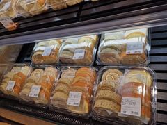 -七鲜超市(瑞虹天地太阳宫店)