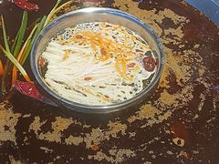 -百口川老火锅(西科大新区店)