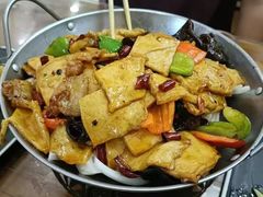-金丝饭庄(金丝新天地保障性住宅小区店)