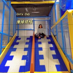 -反弹蹦床公园·亲子乐园·团建·派对(青岛融创茂店)