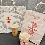 春天就应该来一杯清香的花蜜拿铁☕️ 