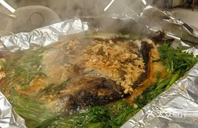 Garlic-Flavored Clear River Fish