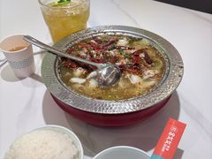 -姚姚酸菜鱼·金戈戈香港豉油鸡(喜荟城联名店)