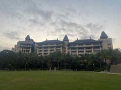 -海南清水湾莱佛士酒店