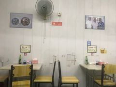 大堂-非遗·爱西干面(小公园总店)