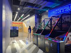 -世代星球·保龄球·镭战真人CS·团建(杨浦店)