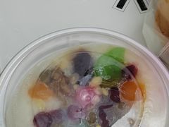 -白玉兰食品(中山公园龙之梦店)