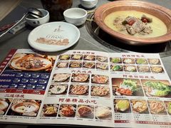 -阿婆情腊排骨火锅·野生菌季(古城旗舰店)