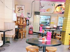 大堂-华辉拉肠(龙口东店)