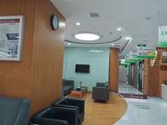 -雅悦齿科(顾村公园店)