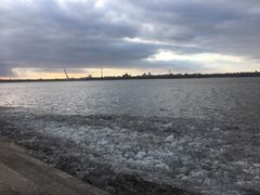 -人民防洪胜利纪念塔