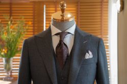 -优刻西服西装定制(金轮国际广场店)