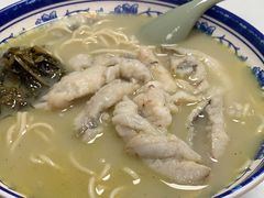 -明呈黄鱼面馆(斜土路店)