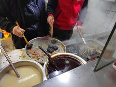 -黑色经典臭豆腐·湖南特产(步行街店)