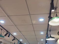 -柳州肥姨妈大骨螺蛳粉(东靖路店)