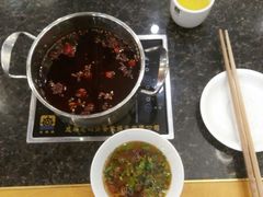 -老码头火锅(骡马市店)