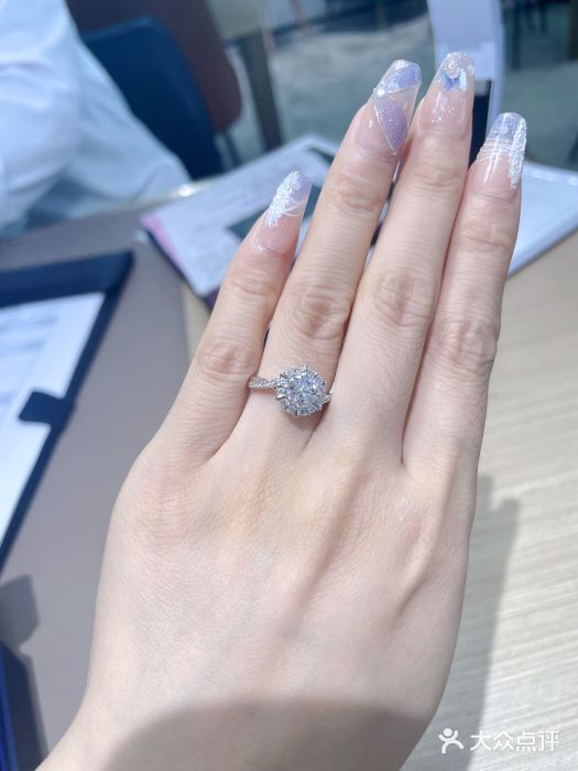 威德钻石-克拉钻大本营(南京东路店)图片