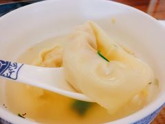 -笑来喜馄饨小笼工坊店(湖滨街店)