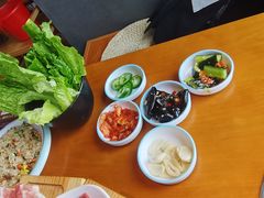 -拾勝牛·江景安格斯烧肉放题(江湾阳光天地店)
