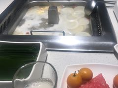 -海底捞火锅鲜切牛肉主题店(长寿路店)