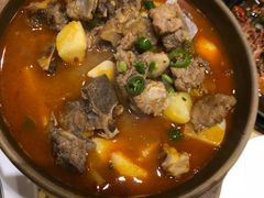 恩施小土豆烧排骨-我家福厨(万达中餐厅店)