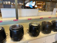 自助取餐区-粥六•新晋菜(柳巷店)