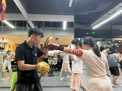 -拳盛时代拳击俱乐部(北京路店)