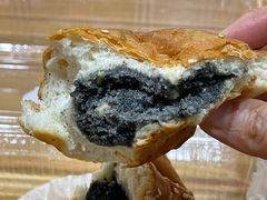 黑洋酥面包-白玉兰食品(中山公园龙之梦店)
