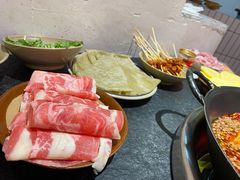 -四小区火锅·巷子里的重庆火锅(花照壁店)