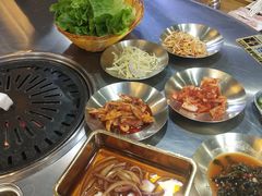 -黑豚黨韩国烤肉料理(悦然时光店)