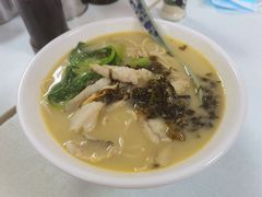 -明呈黄鱼面馆(斜土路店)