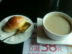 -绿茵阁牛扒餐厅(客村店)