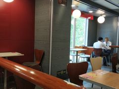 大堂-肯德基(建外SOHO店)