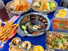 冰川花甲-马路边边串串香(苗栗路店)