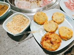 -金滏山烤肉·海鲜·火锅自助餐厅(襄阳万达店)