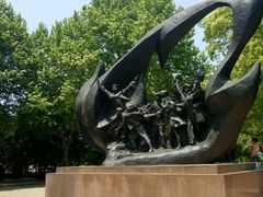 -上海市龙华烈士陵园