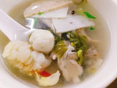 猪肉丸汤-非遗·爱西干面(小公园总店)