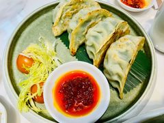 生煎韭菜饺-赏点粤式点心(广州塔店)
